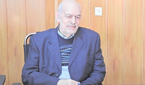 شرحی از زندگینامه علمی و اجتماعی مرحوم دکتر ایوب بارسم ممقانی